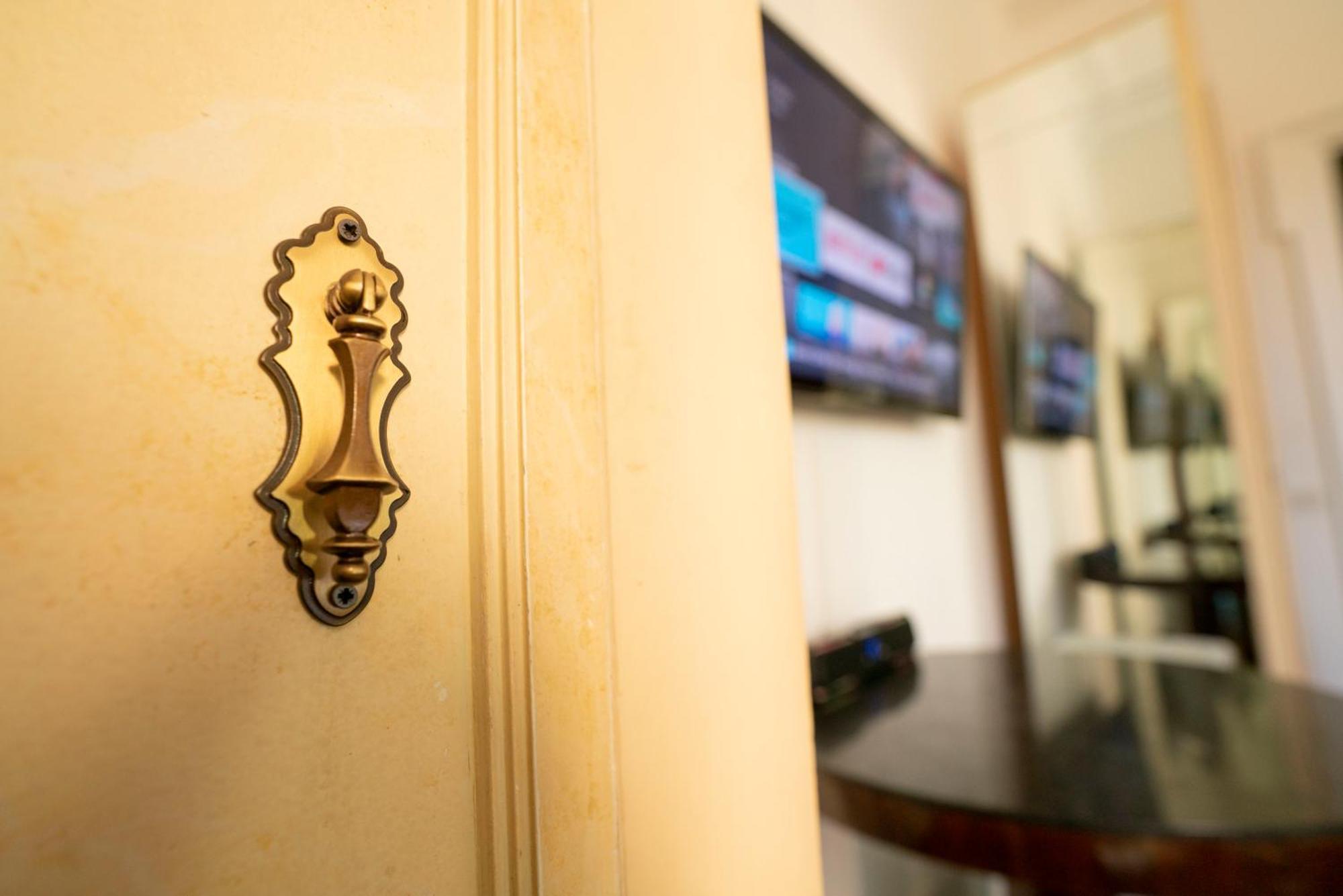 Terrazza Urania - Penthouse Terrace With 360 View Of Bed & Breakfast Roma